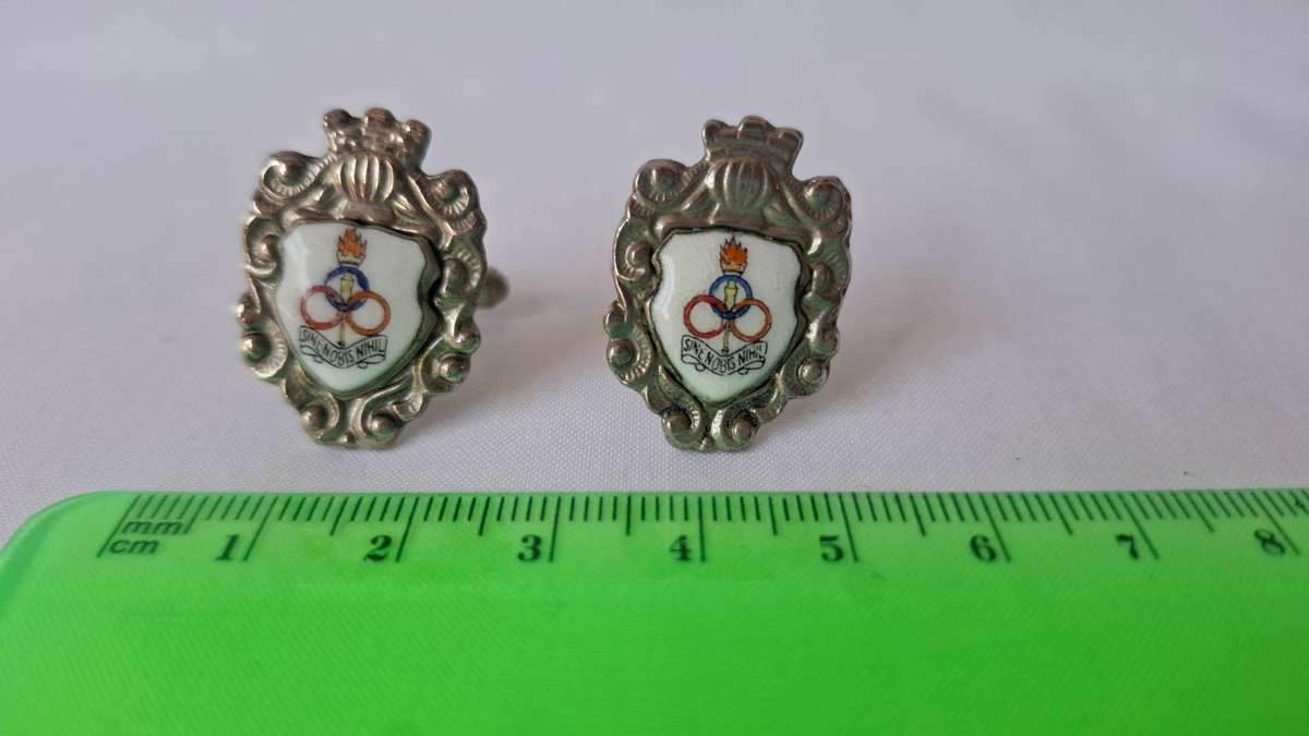 Set of Two Metal Cufflinks with the words "Sine nobis nihil" - Excellent Condition