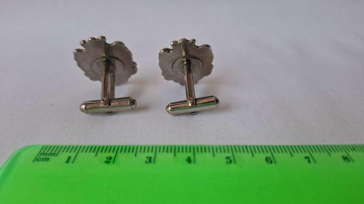 Set of Two Metal Cufflinks with the words "Sine nobis nihil" - Excellent Condition