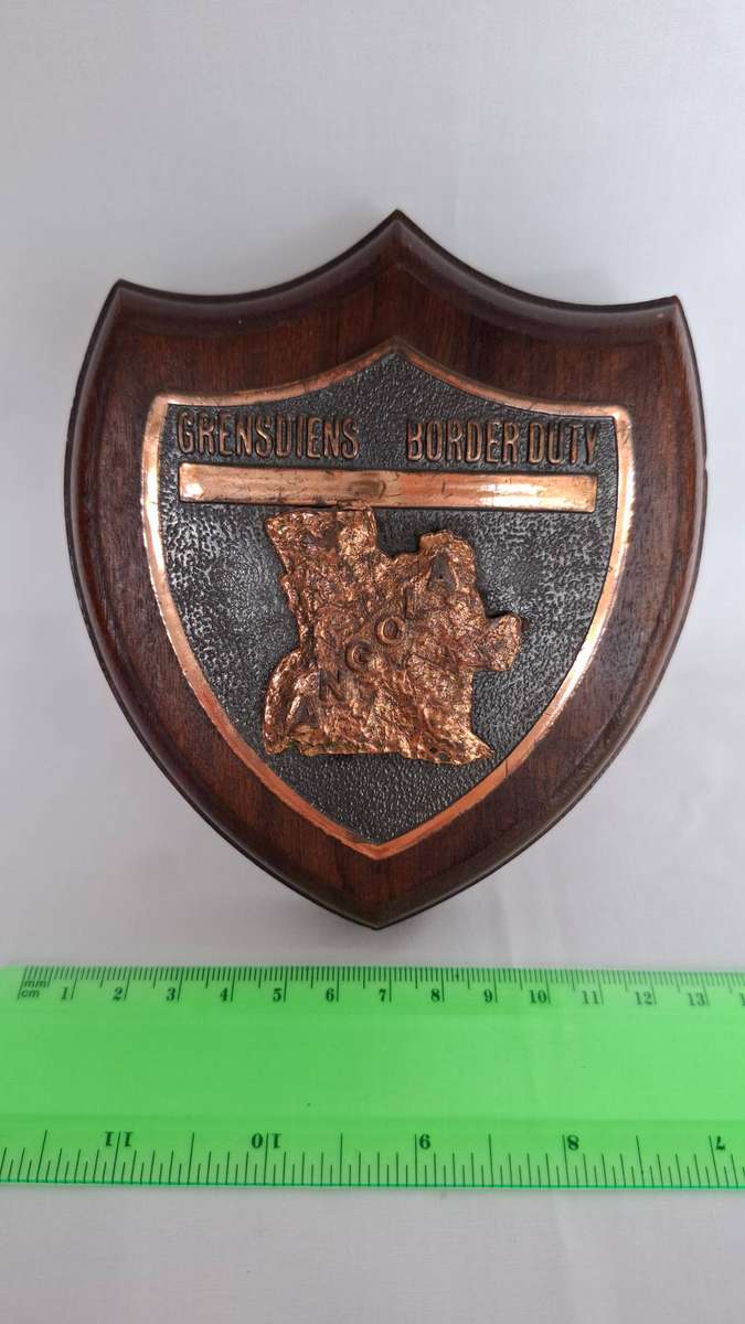 SADF SA Army Angola Border Duty Small Metal Plaque on Wood - In Excellent Condition