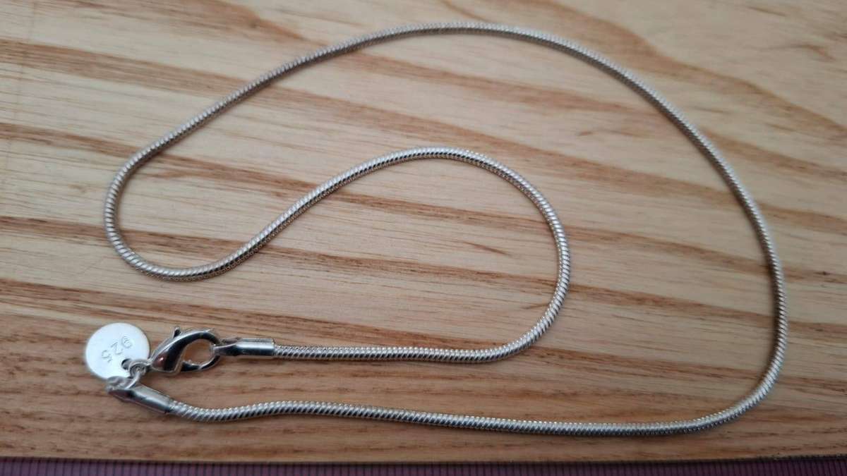 Stunning Vintage 925 Sterling Silver Snake Chain Necklace - Excellent Condition 7.2 Grams