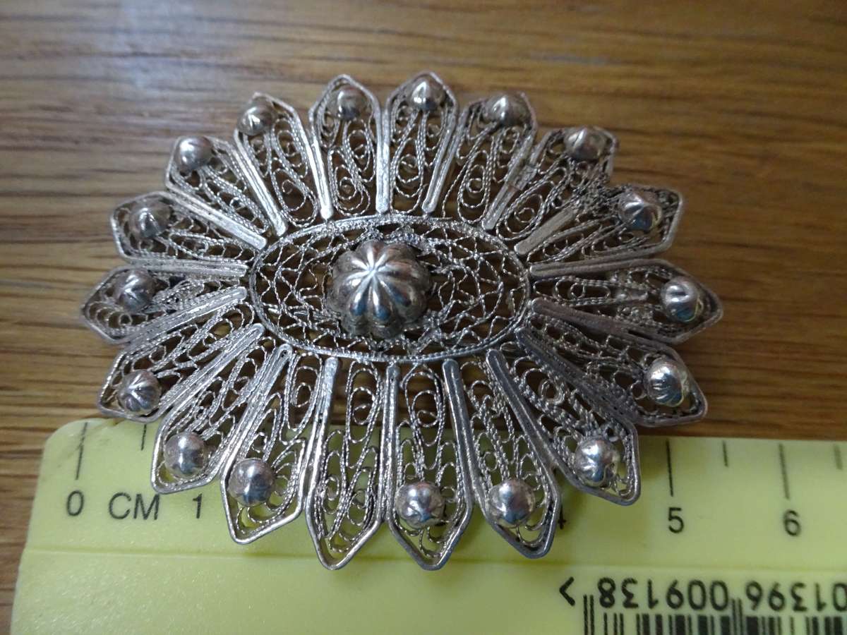 Lovely 800 Silver Vintage Filigree Cannitelli Design Pin Brooch - 13 Gram - See Description