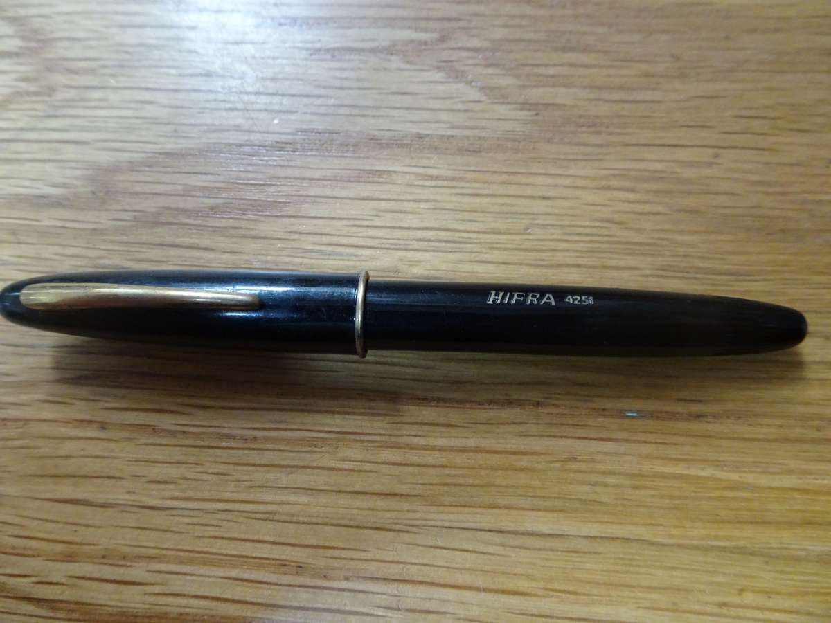 Stunning Vintage Black Hifra 4251 Fountain Pen - On Nip - "Orbit Special Pen"