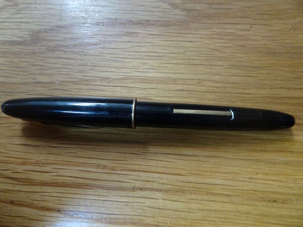 Stunning Vintage Black Hifra 4251 Fountain Pen - On Nip - "Orbit Special Pen"