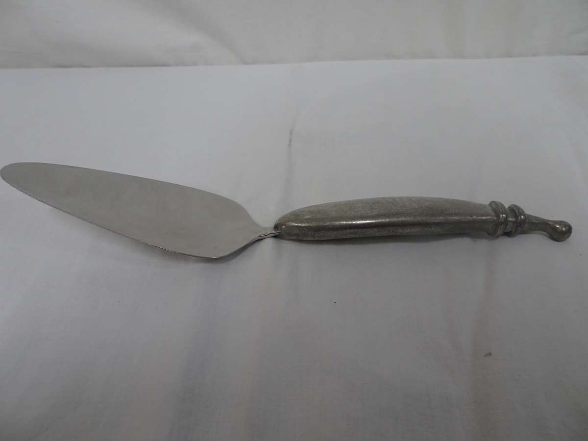 Stunning Carrol Boyes Cake Lifter - 27cm × 6cm - In Excellent Condition - Clearly Marked