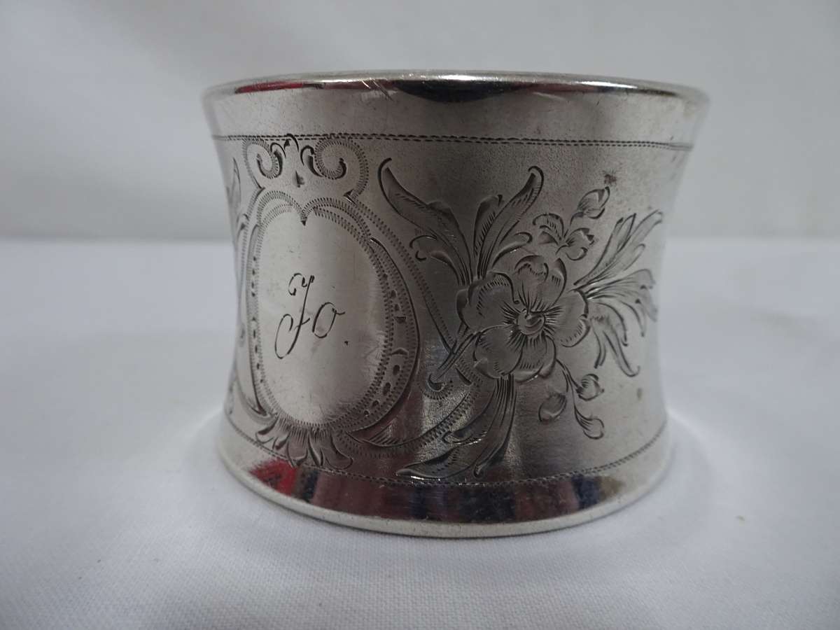 Beautiful Antique Silver 800 Napkin Ring Holder - Clearly Marked 800 - 20.9 Grams