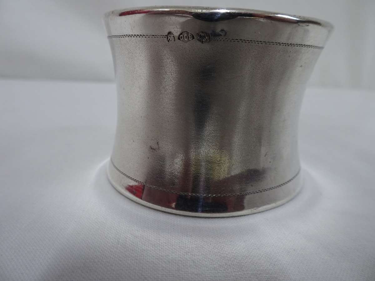 Beautiful Antique Silver 800 Napkin Ring Holder - Clearly Marked 800 - 20.9 Grams