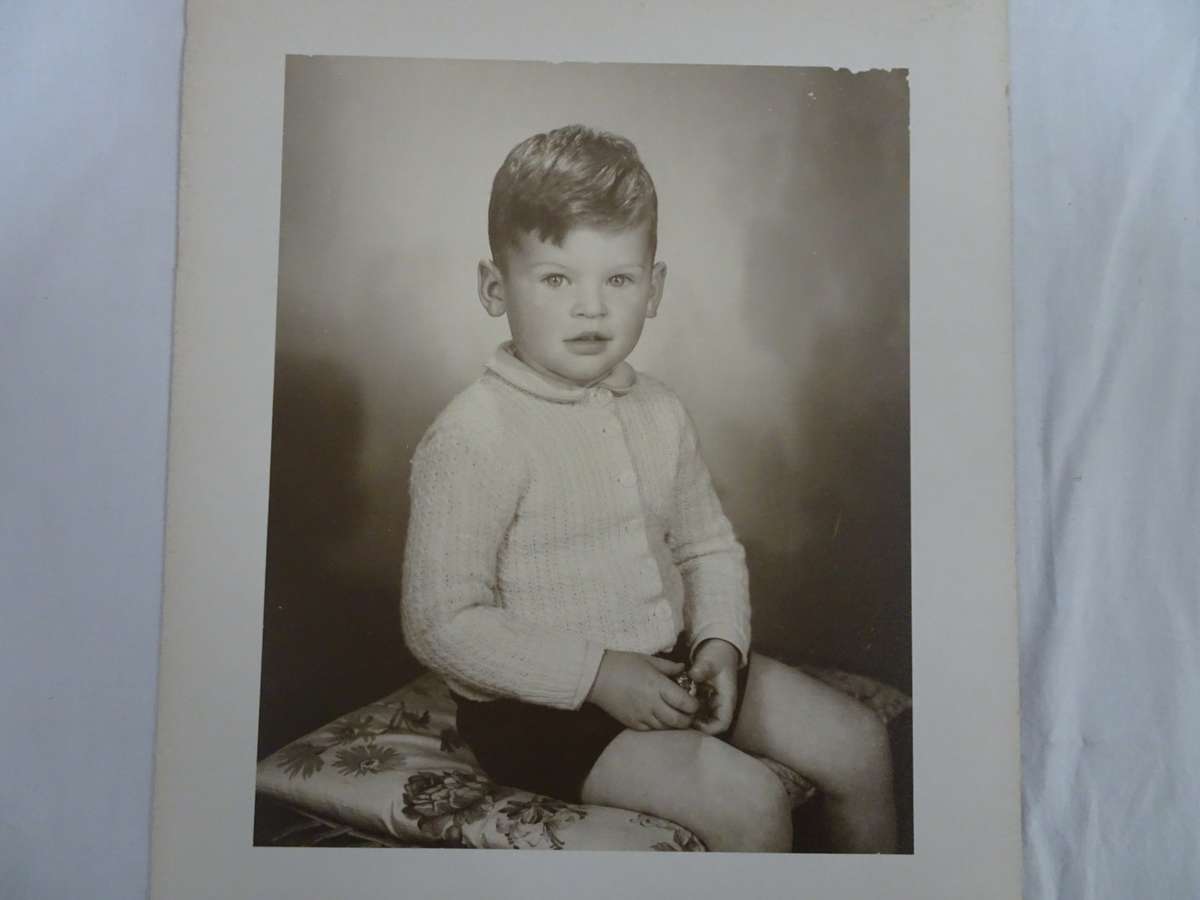 Stunning Set Of Eight Large Old Vintage Photos (1930's - 1960's) - Still In Good Condition