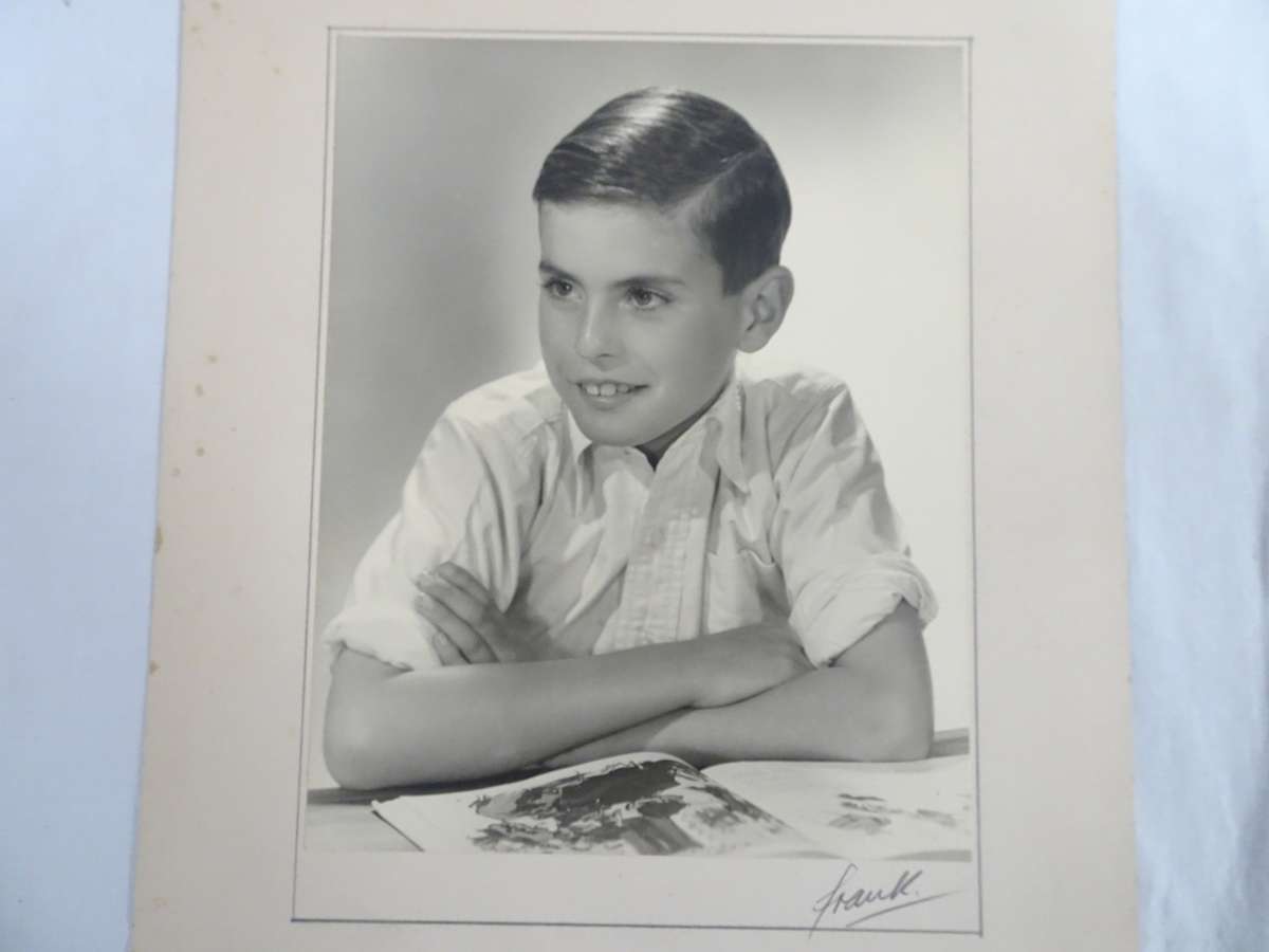 Stunning Set Of Eight Large Old Vintage Photos (1930's - 1960's) - Still In Good Condition