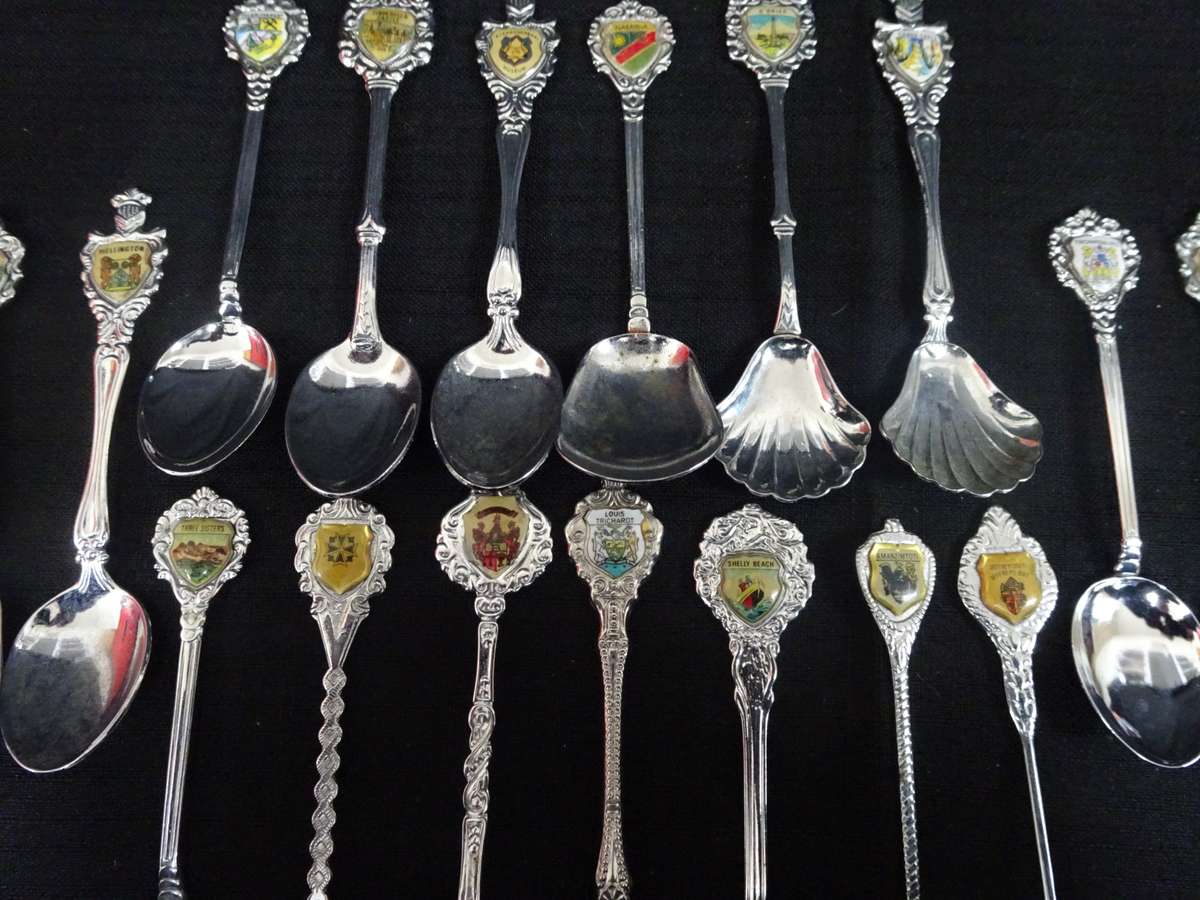 Vintage Joblot Of Twenty Interesting Teaspoons - See My Description