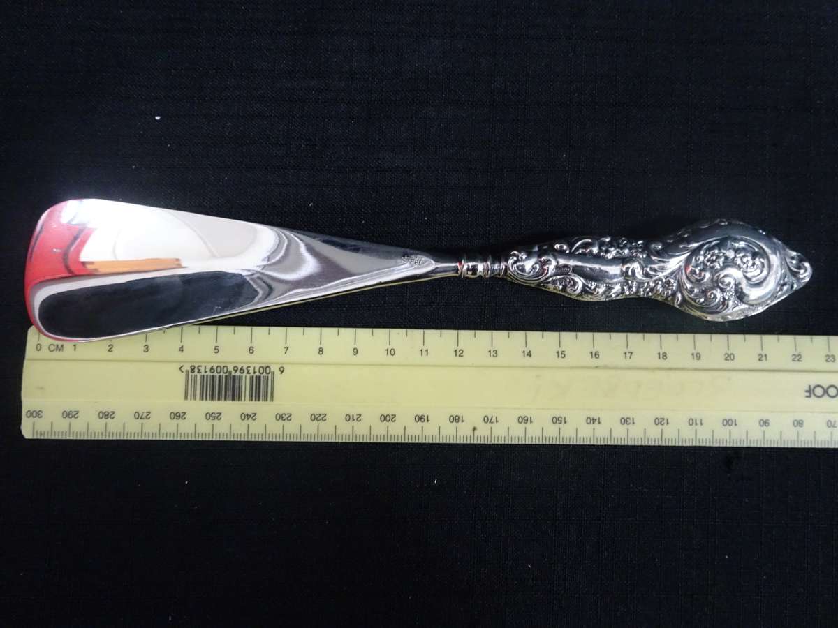 Stunning Antique Hallmarked Silver Handled Shoe Horn - (Total W 54 Gram) - See Description