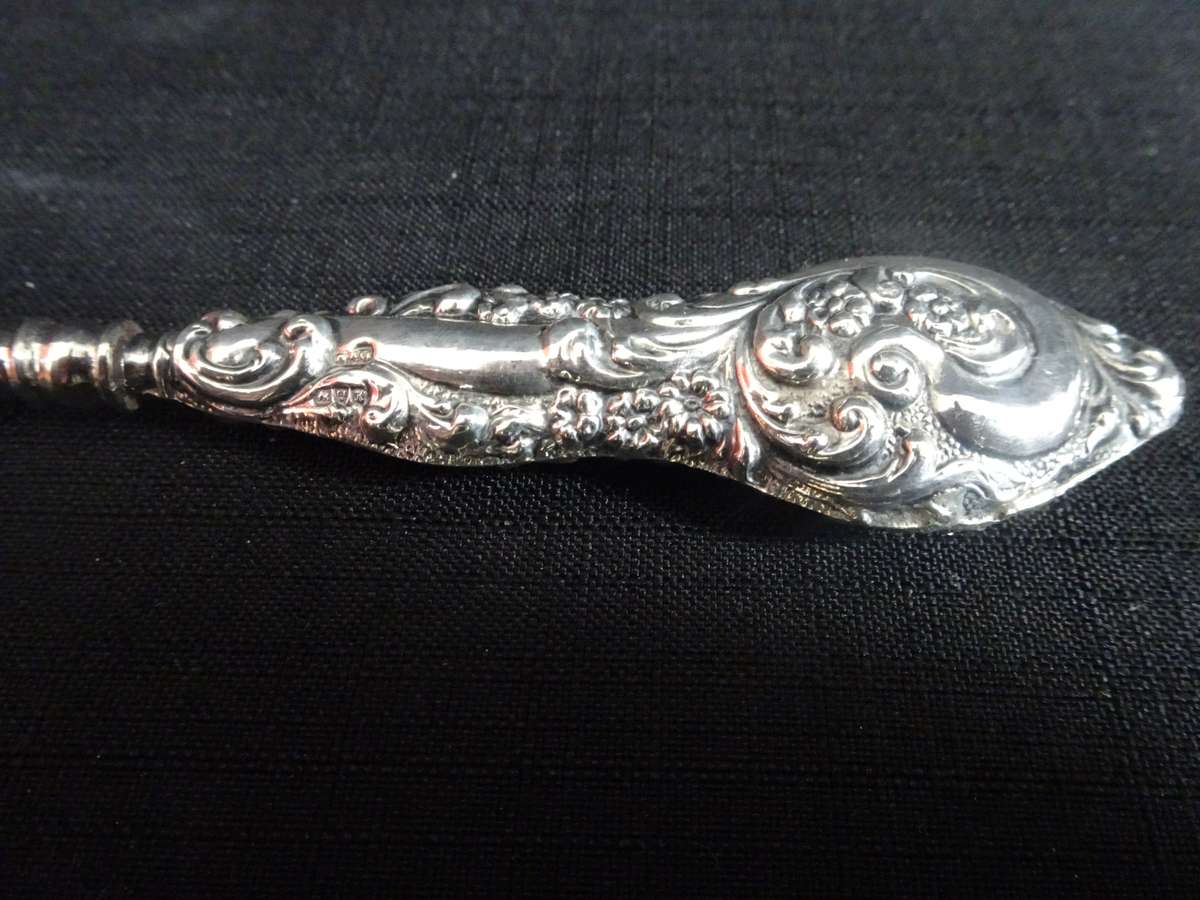Stunning Antique Hallmarked Silver Handled Shoe Horn - (Total W 54 Gram) - See Description