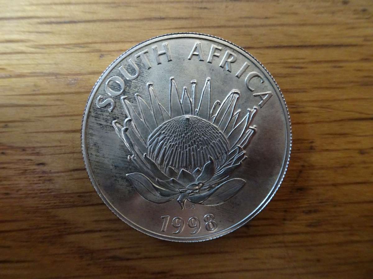 1998 South Africa Silver R1 Protea Year of the Child Mintage Coin - Excellent Condition
