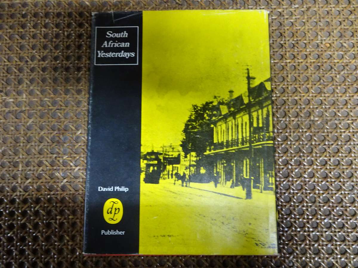 RONDEBOSCH AND ROUND ABOUT - By Adele Naude - In Good Condition