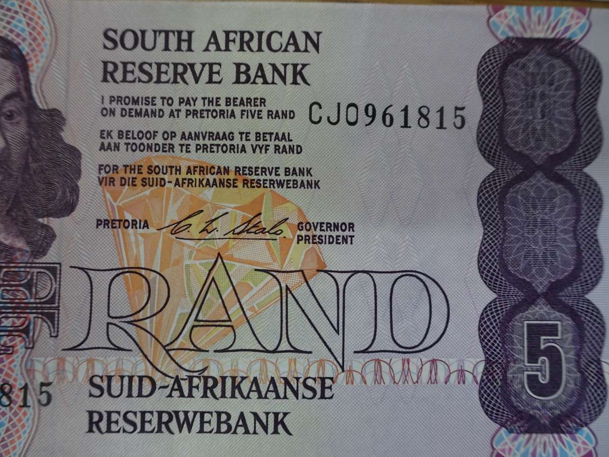 8x South Africa Five Rand Bank Note - CL Stals And Gerhard De Kock - Please See My Description