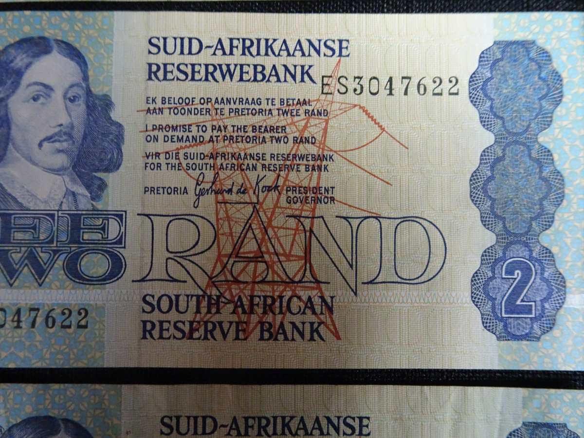 8x South Africa Two Rand Bank Notes - Gerhard De Kock - Please See My Description