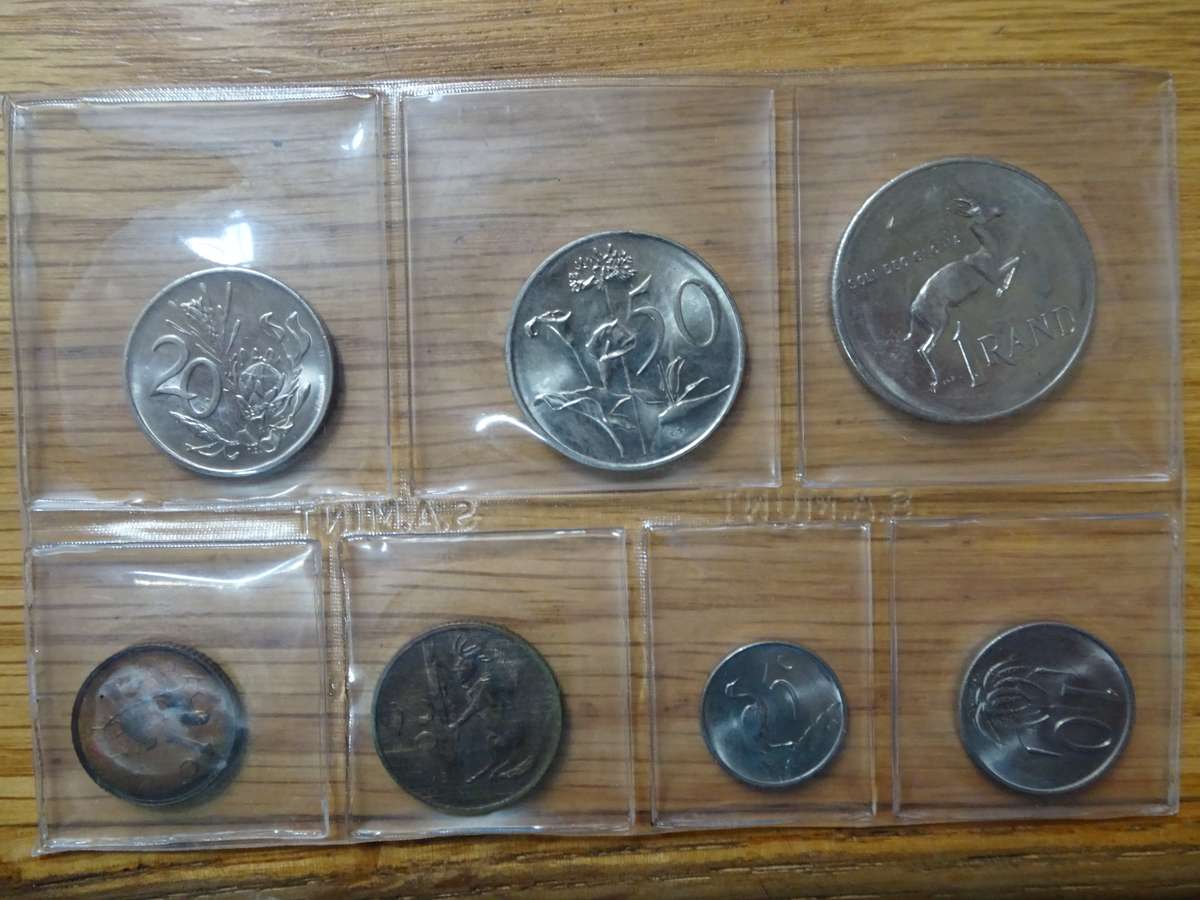 Republic Of South Africa Unculated 1982 Mint Pack - In Excellent Condition