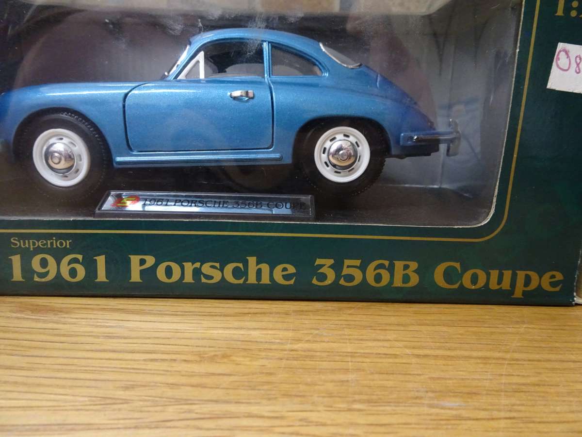 Superior 1961 Porsche 356B Coupe - Scale 1:24 - Still In Original Box Sealed - Made In China