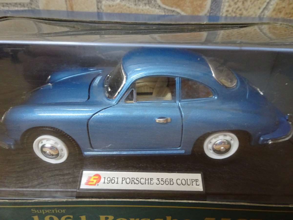 Superior 1961 Porsche 356B Coupe - Scale 1:24 - Still In Original Box Sealed - Made In China