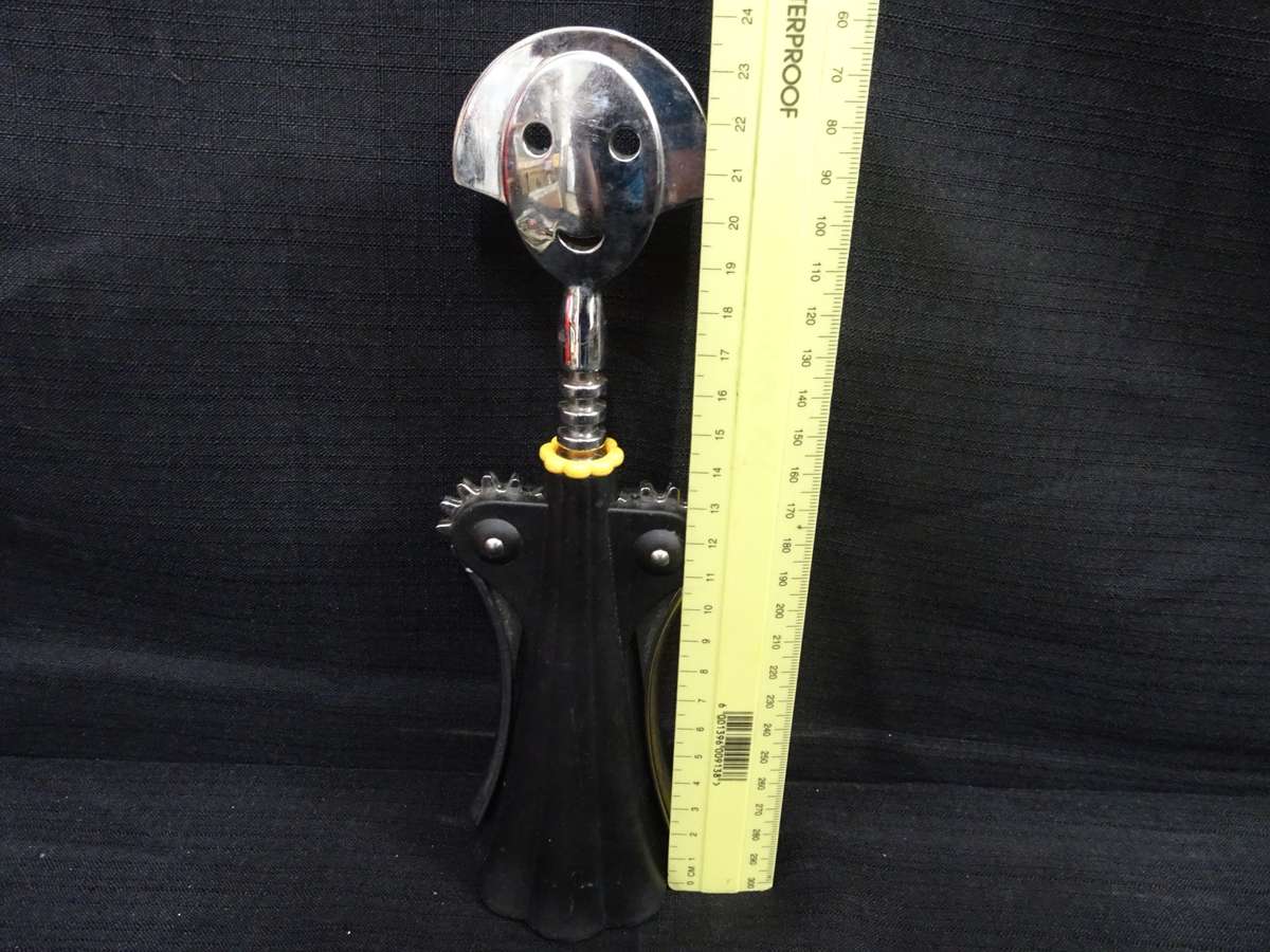 Stunning Anna G. Design Corkscrew, Resin and Chrome Zamak, Black - 24cm x 7cm