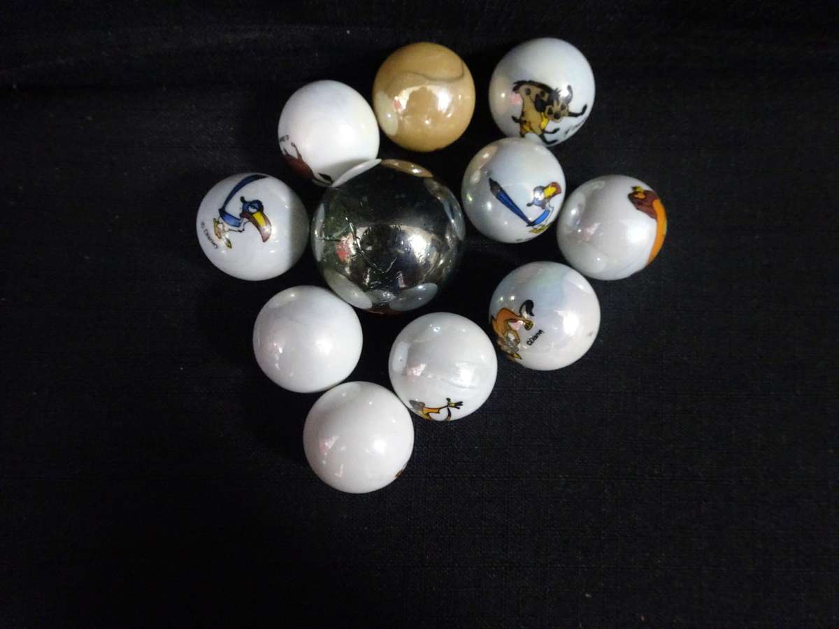Collection Of Nine Vintage Disney Marbles Circa 1980's - In Good Condition