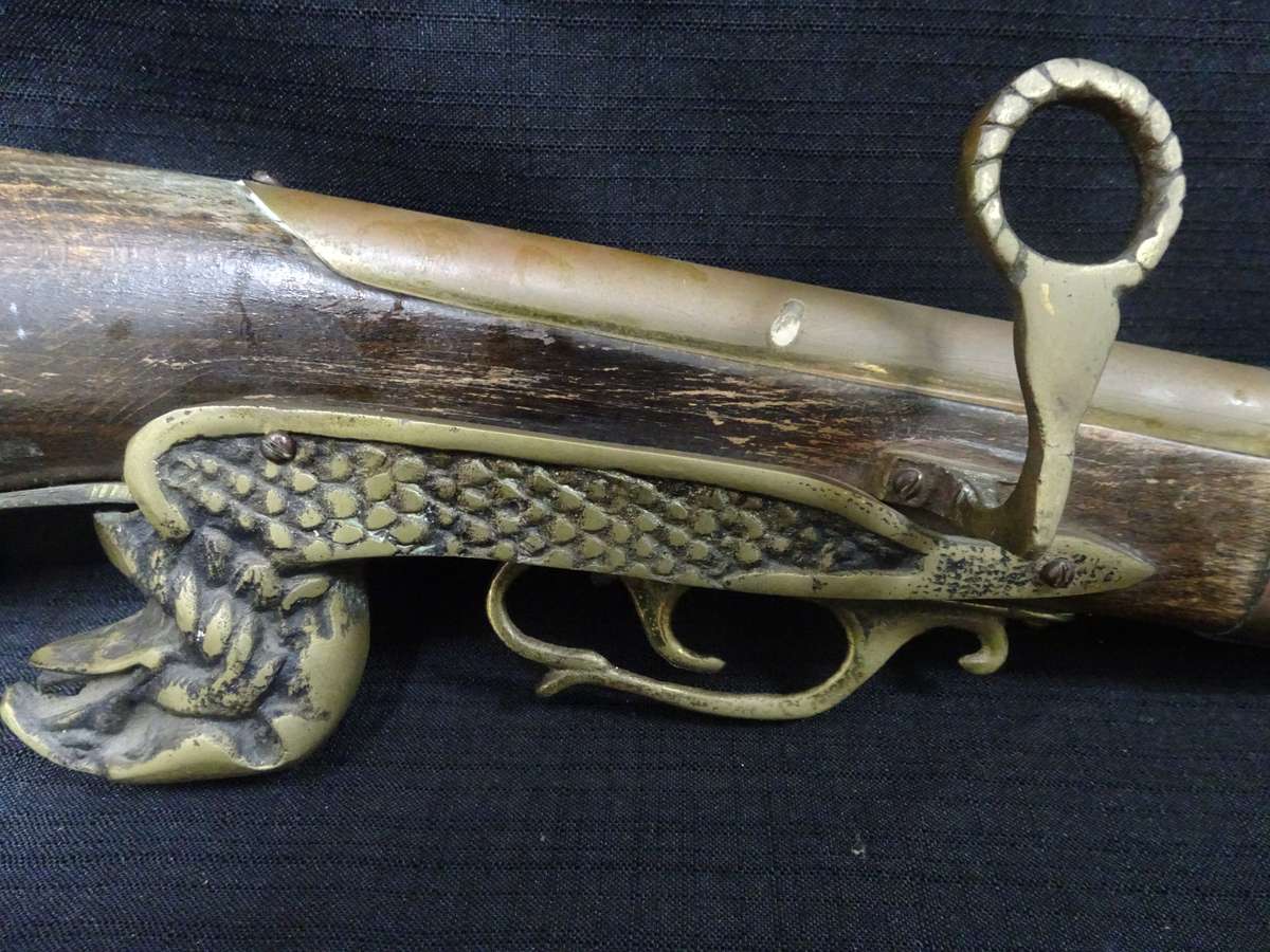 Vintage Replica Flint Lock Pistol With Brass Inlay - Made In England With Brass Mounting Brackets