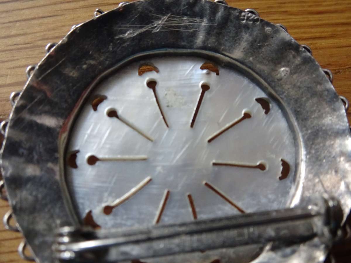 Beautiful 925 Sterling Silver Bethlehem Mother Of Pearl Brooch And a Pendant - 8.8 Gram