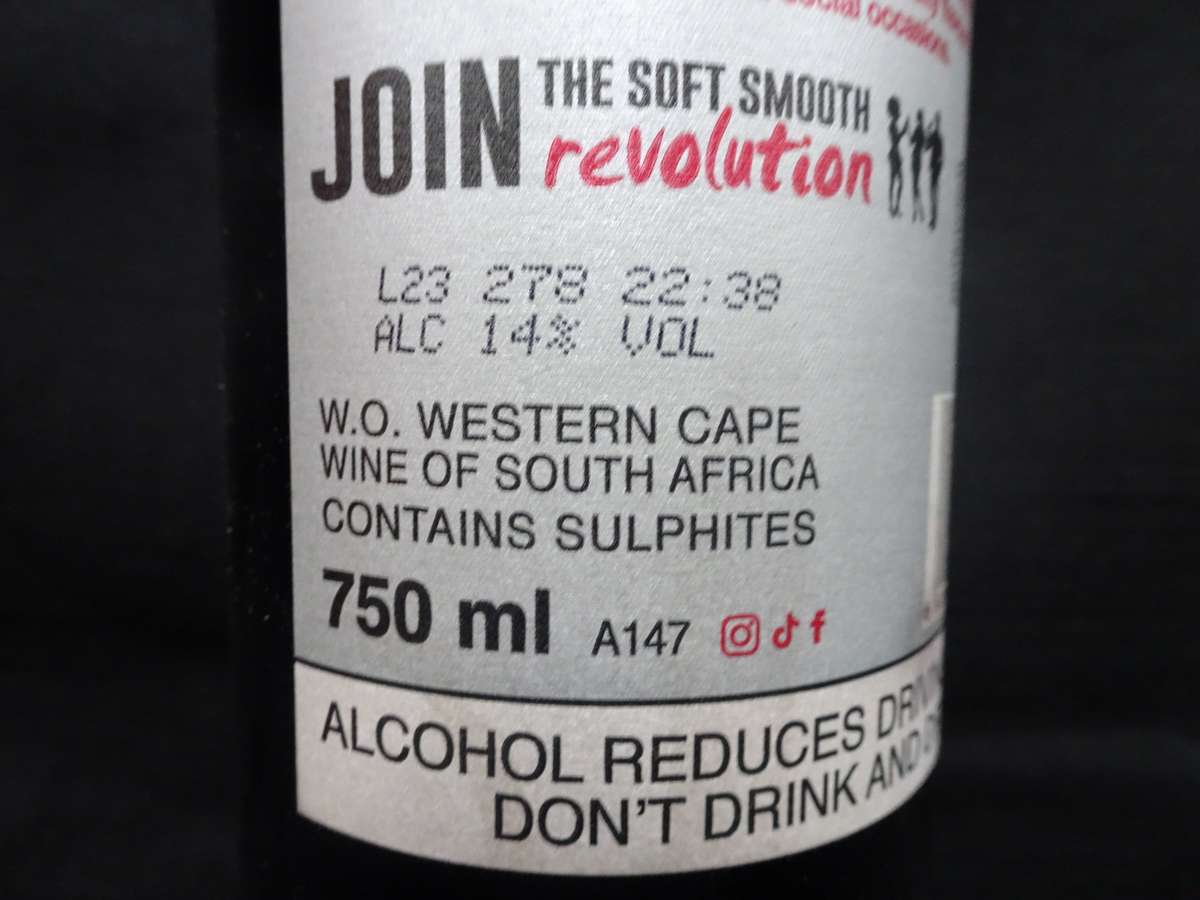 Sealed 750ml Bottle Of SSR Soft Smooth Red 2022 Wine - See My Description