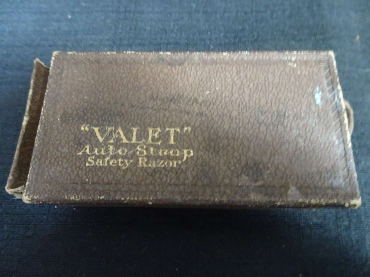 Collection Of Three Vintage Razors - See My Description