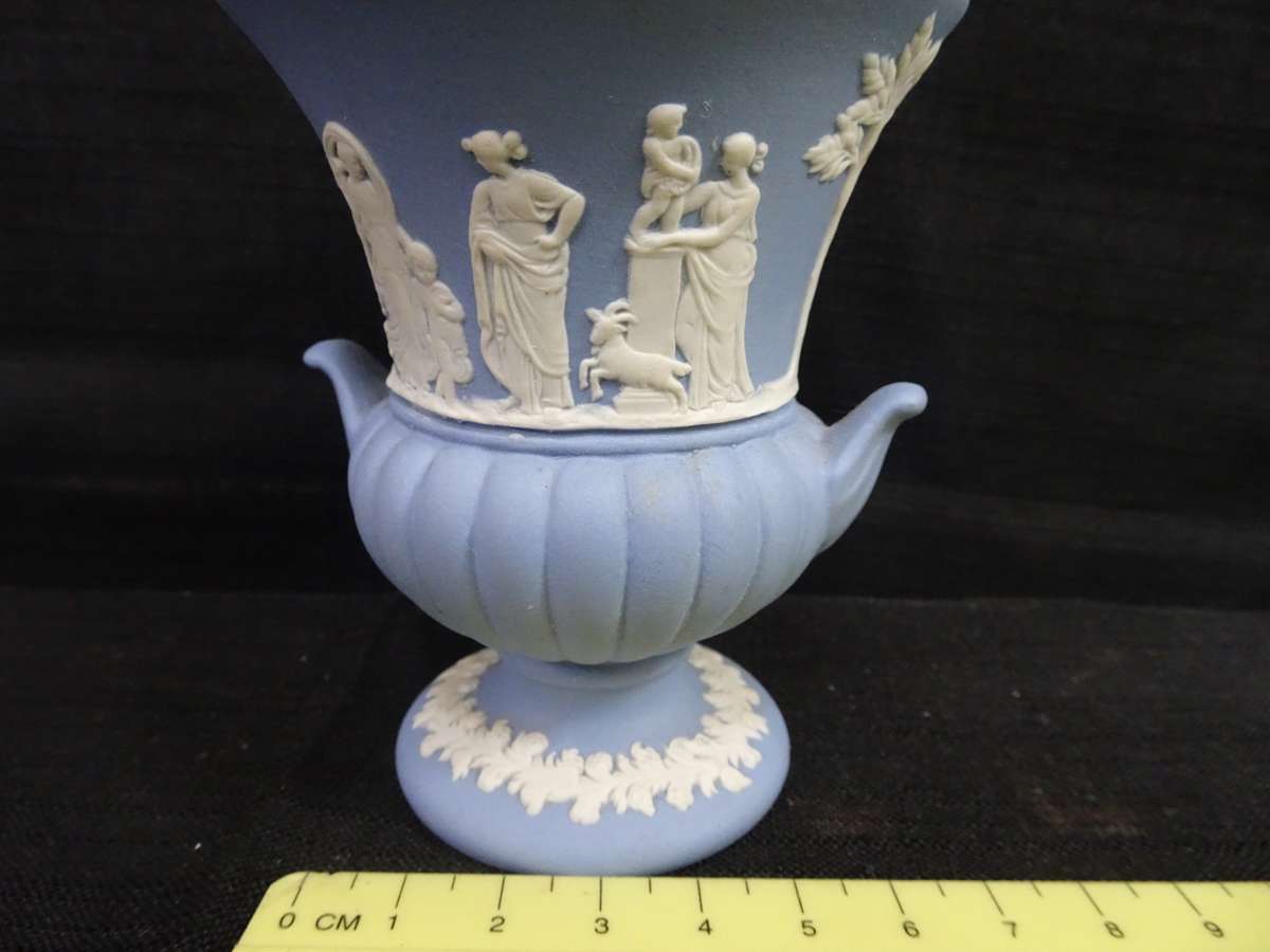 Stunning Vintage Wedgwood Blue Jasperware Pedestal Vase/Amphora - Made England