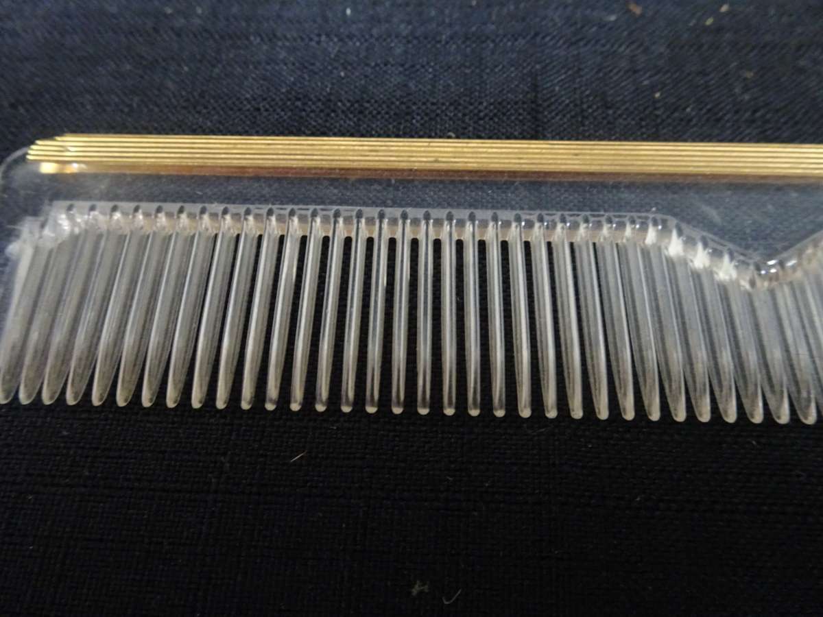 Beautiful Vintage Dressing Table Vanity Set - In Good Condition