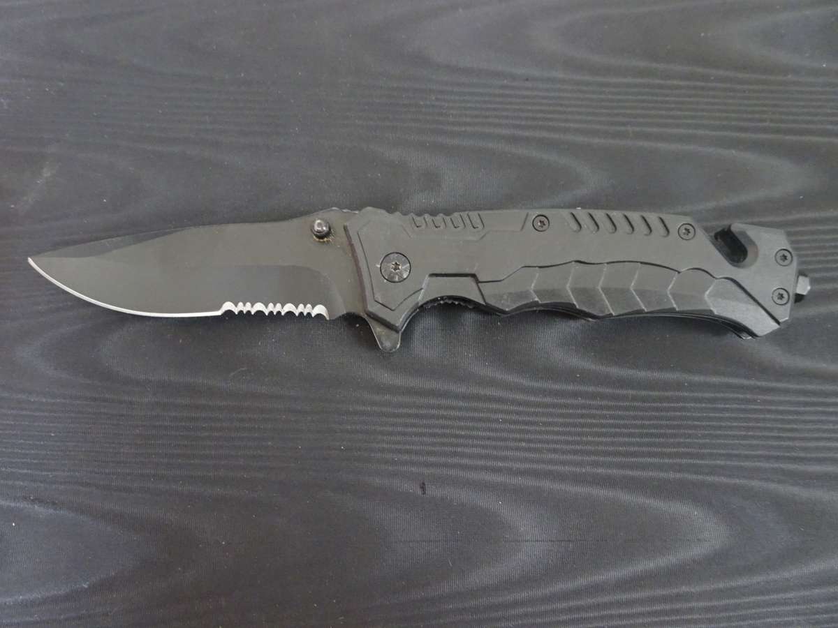 Stunning Black Unbranded Chinese Folding Knife With Glass Breaker And Belt Cutter - Good Condition