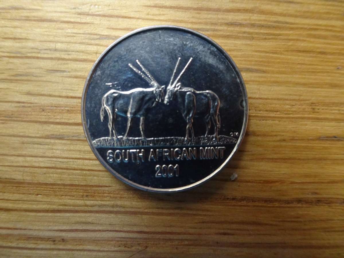 Nine World Coin 2001 Tokens - South African Mint - Bidding Per Token -In Excellent Condition