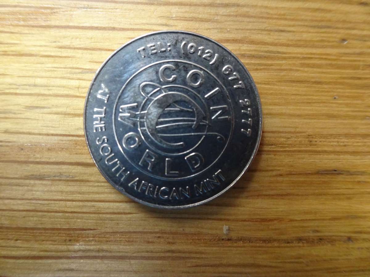 Nine World Coin 2001 Tokens - South African Mint - Bidding Per Token -In Excellent Condition