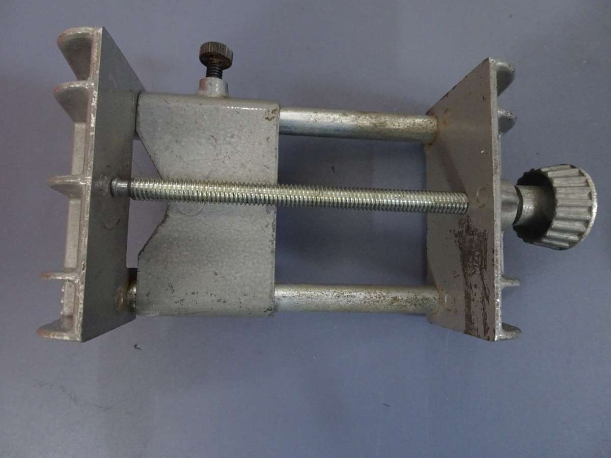 Vintage General Doweling Jig No. 840 - An Indispensible Tool For All Woodworkers - See Description