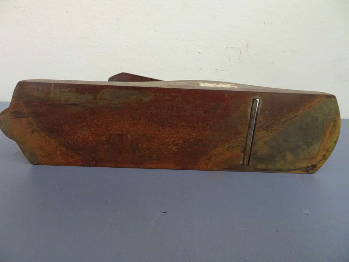 Vintage Stanley Bailey No.4 Woodworking Bench Plane - Made In England
