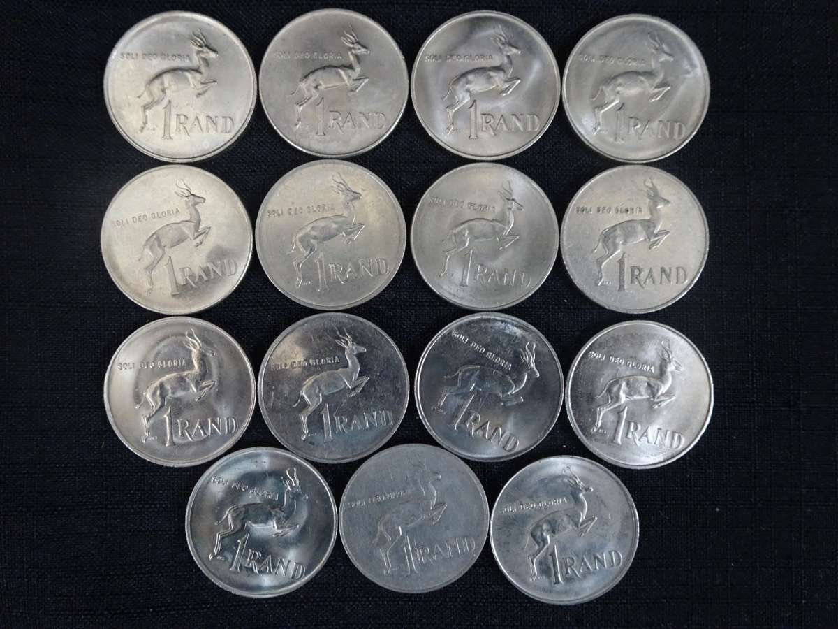 Collection Of Fifteen Republic Of South Africa One Rand Coins - See My Description