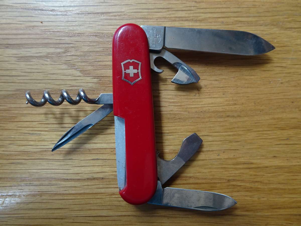 Victorinox Multi Tool Pocket Knife - Switzerland Stainless Rostfrei - In Good Condition