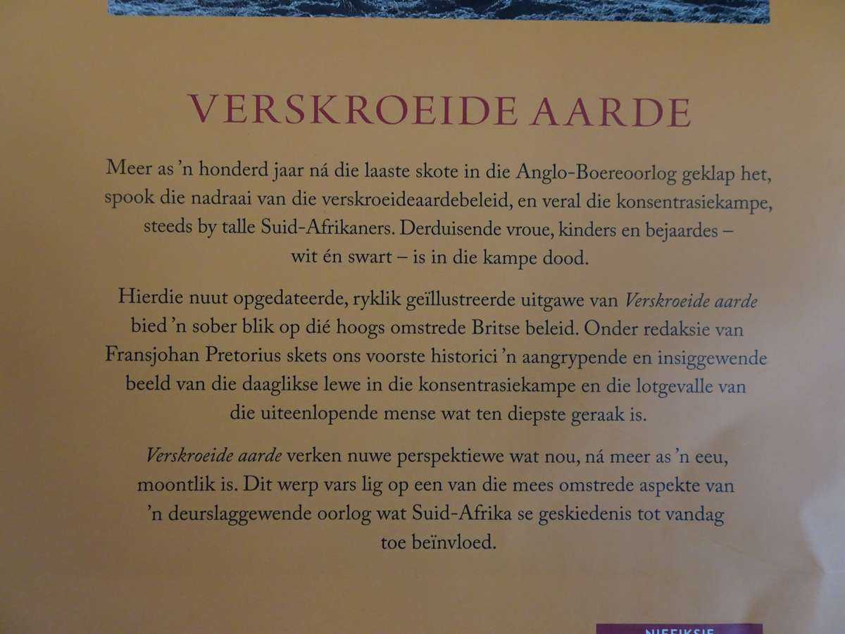 Verskroeide Aarde - Deur Fransjohan Pretorius - Sien My Beskrywing