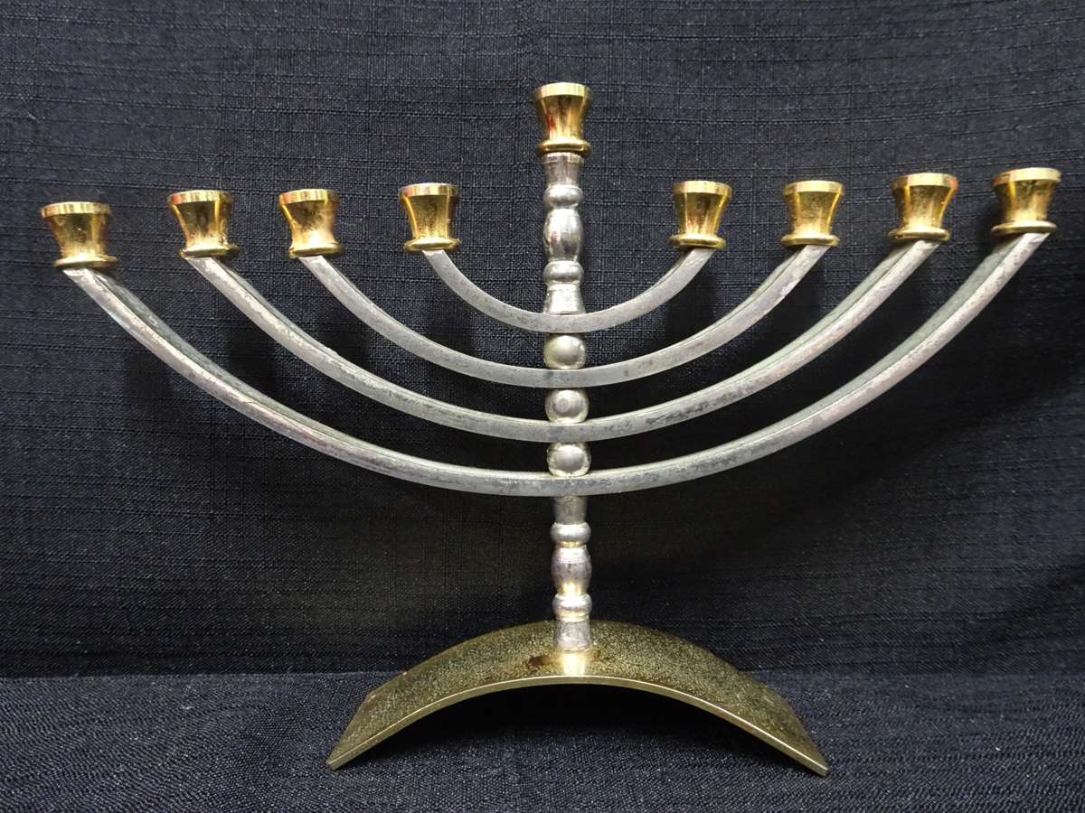 Stunning Silver And Gold Plated 9 Branch Israel Menorah Hanukah Table Candle Centerpiece