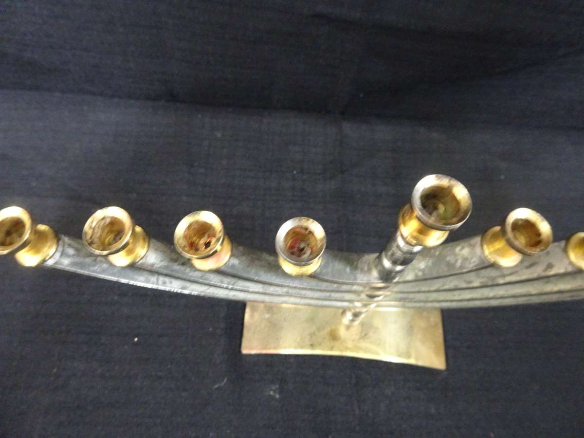 Stunning Silver And Gold Plated 9 Branch Israel Menorah Hanukah Table Candle Centerpiece