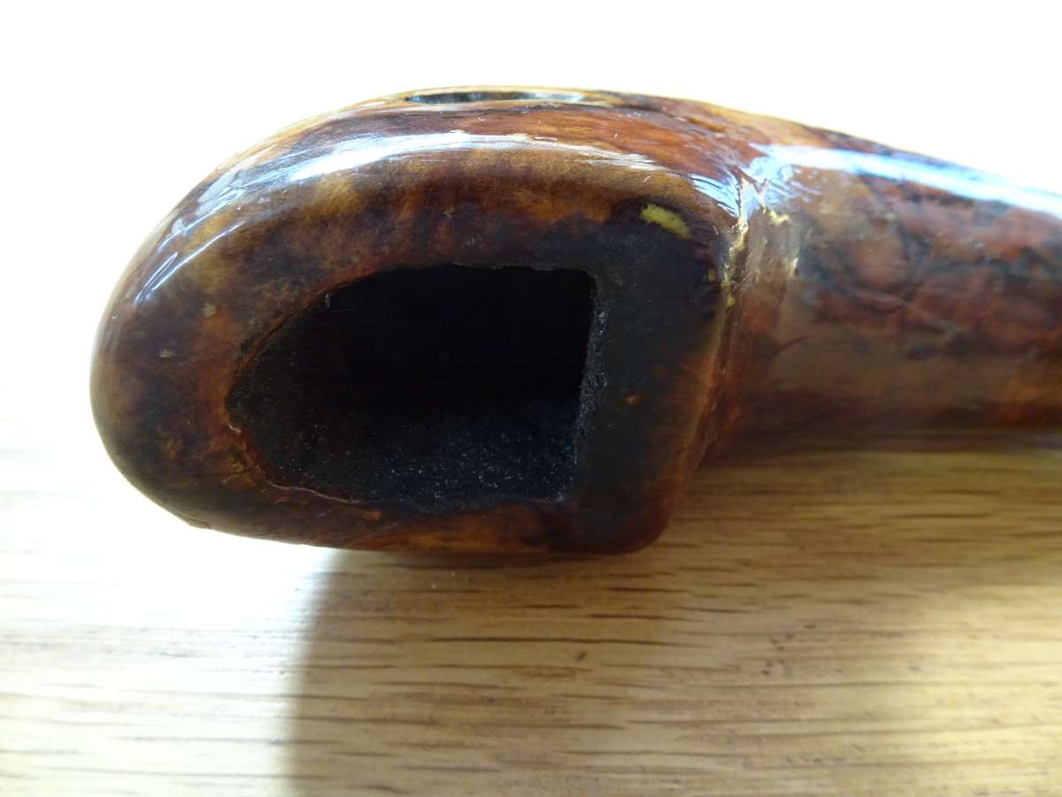 Stunning Vintage Briar Glossy Wood Smoking Pipe - In Good Condition