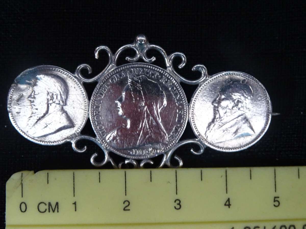 Stunning Silver POW Brooch With Two ZAR Coins,Three Pence 1896 And One British Six Pence 1897-9Grams