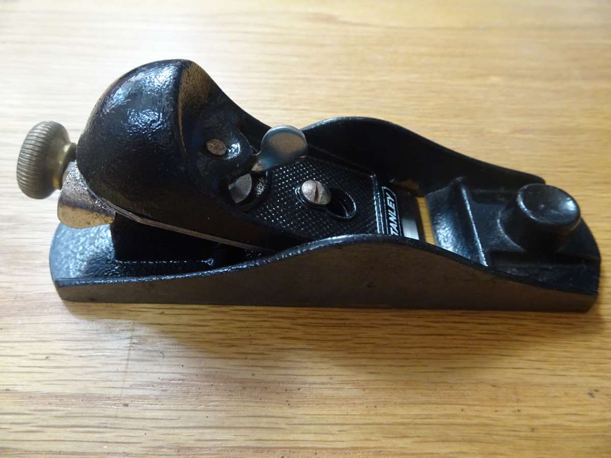 Stunning Vintage Stanley Block Plane With Adjustable Throat - In Good Condition - 17cm x 6cm