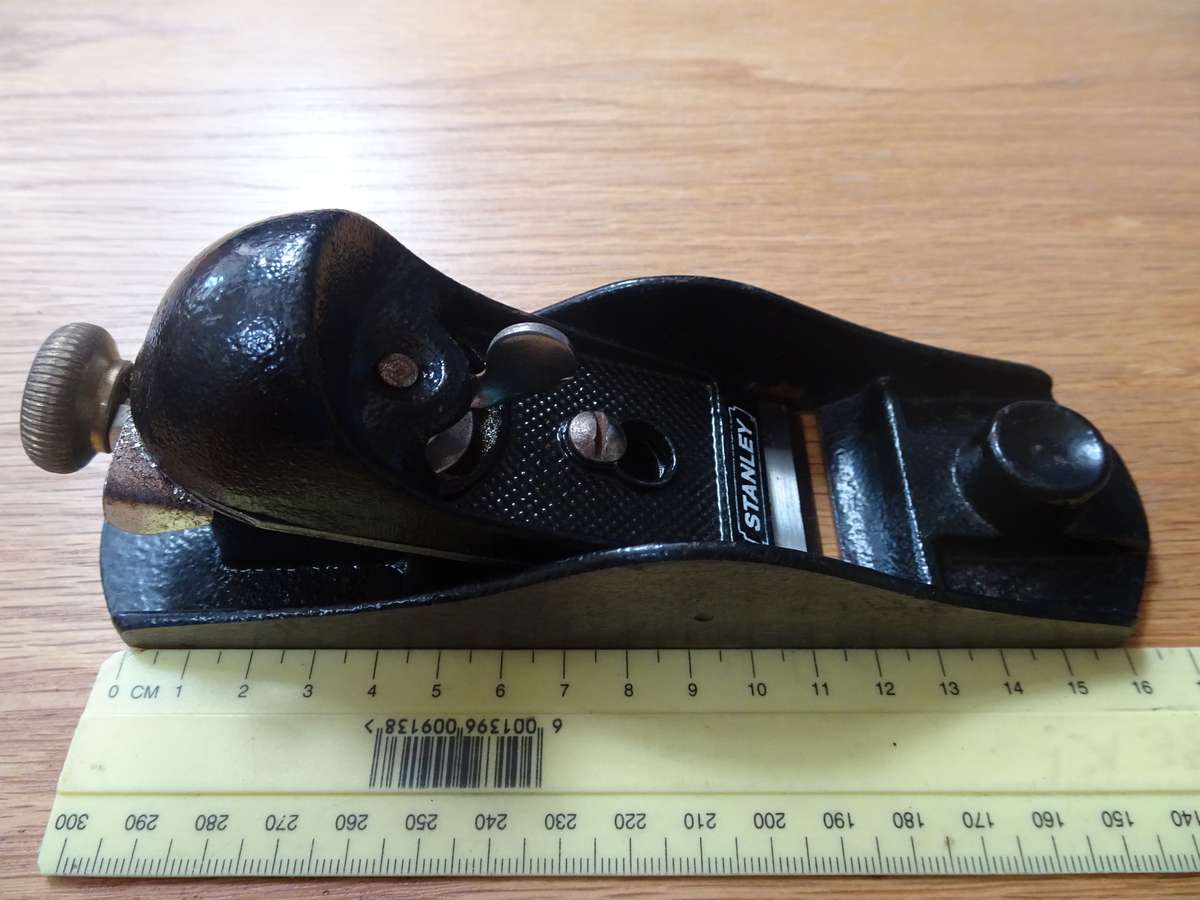 Stunning Vintage Stanley Block Plane With Adjustable Throat - In Good Condition - 17cm x 6cm