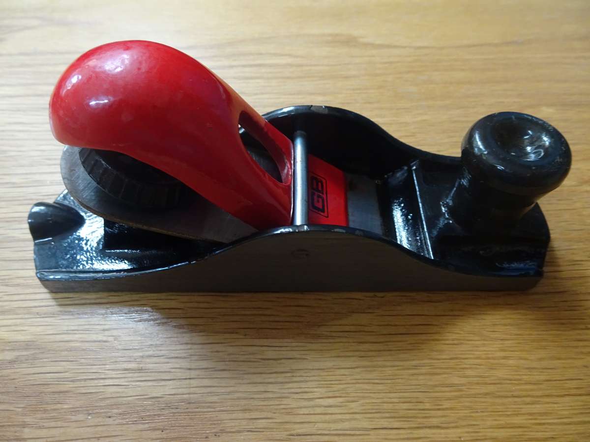 Stunning Vintage GB Block Plane - In Good Condition - 17cm x 7cm