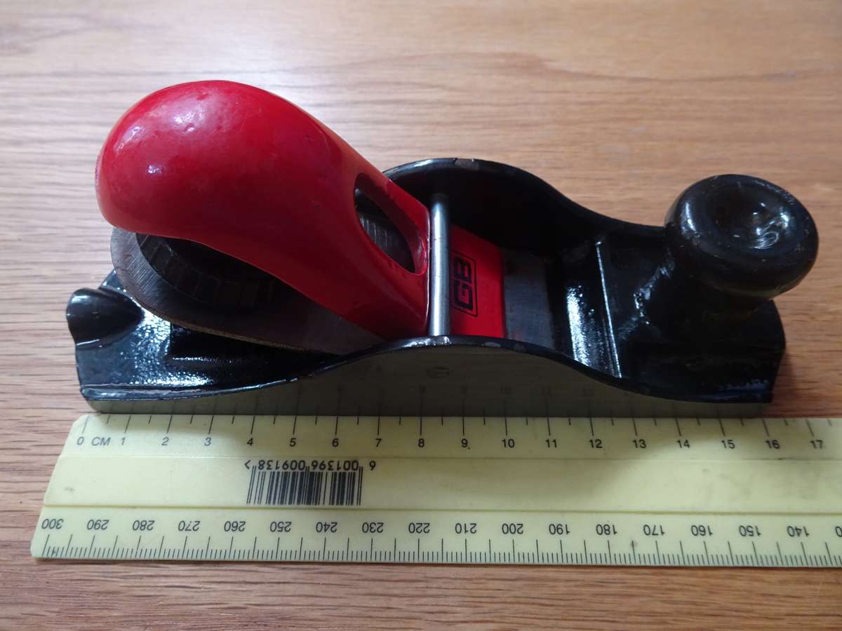 Stunning Vintage GB Block Plane - In Good Condition - 17cm x 7cm
