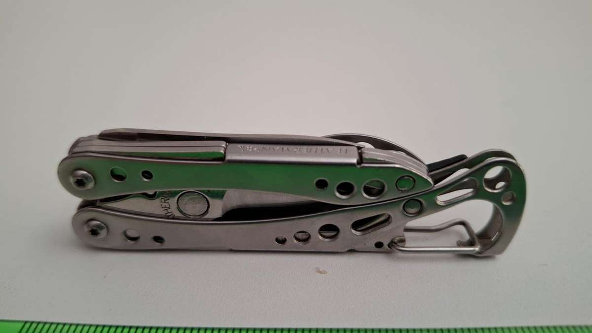 Stunning Leatherman Skeletool "Style CS in Good Condition