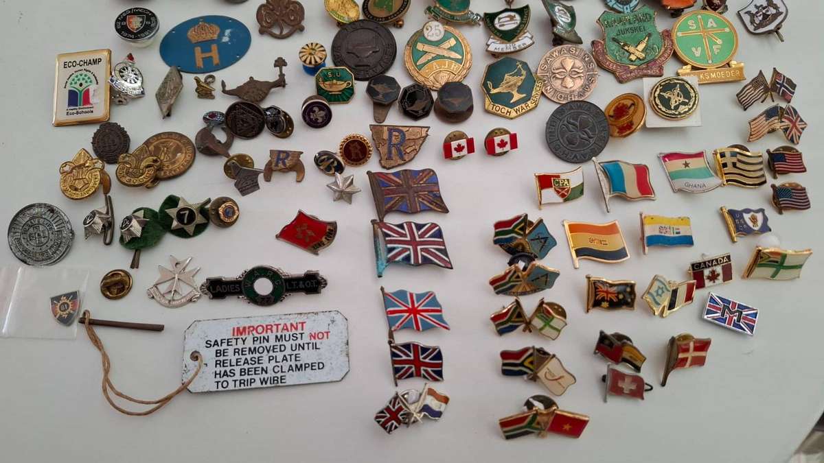 Interesting Lot of Vintage Military and Other Badges in Old Cigar Box (Bidding for the Lot)