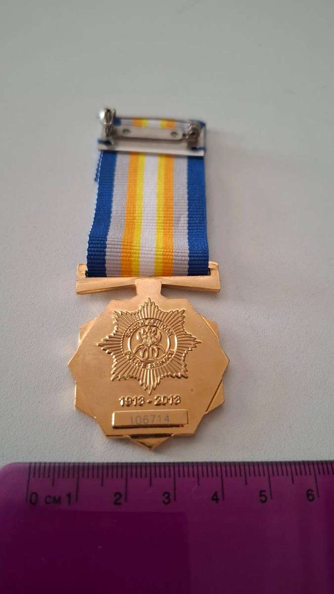 South African Police Service (SAPS) Centenary Medal 1913-2013 Medal no 106714 in Excellent Condition
