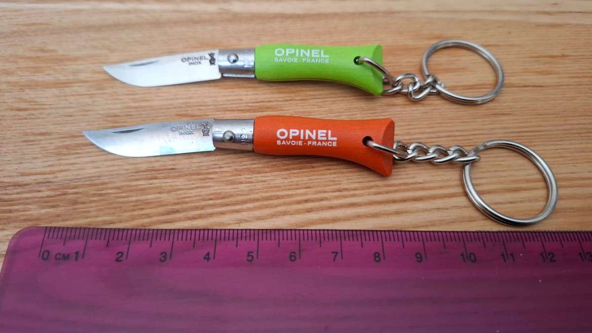 Two Opinel Savoir France Keyring Pocket Knifes in Excellent Condition